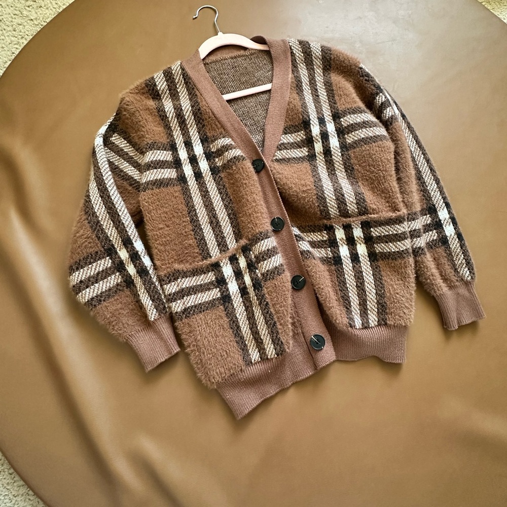 Buttoned Brown cardigan